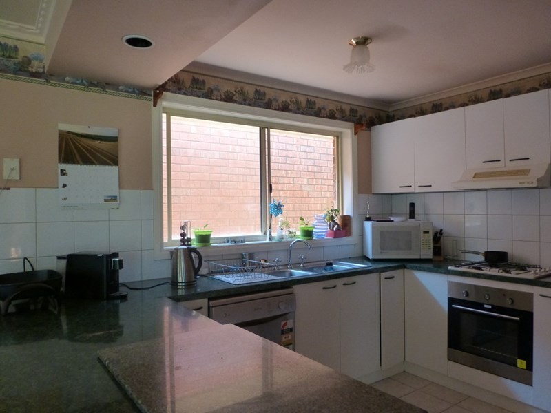 8 Kingfisher Drive East, Moama NSW 2731