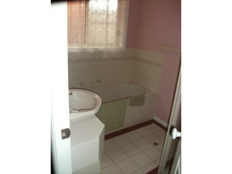 8 Kingfisher Drive East, Moama NSW 2731