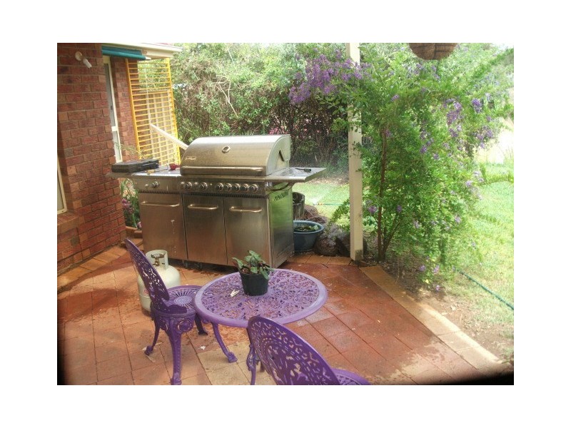 8 Kingfisher Drive East, Moama NSW 2731