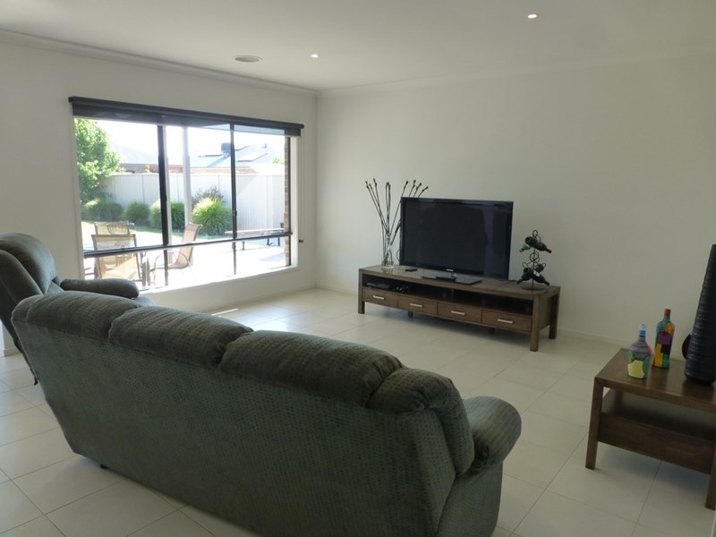 22 Bridlington Avenue, Echuca VIC 3564
