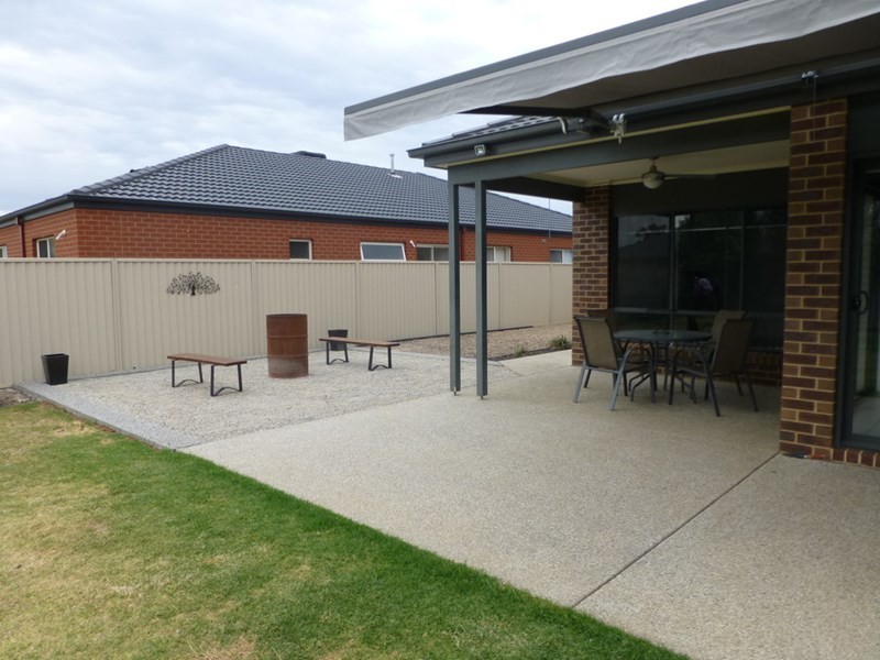22 Bridlington Avenue, Echuca VIC 3564