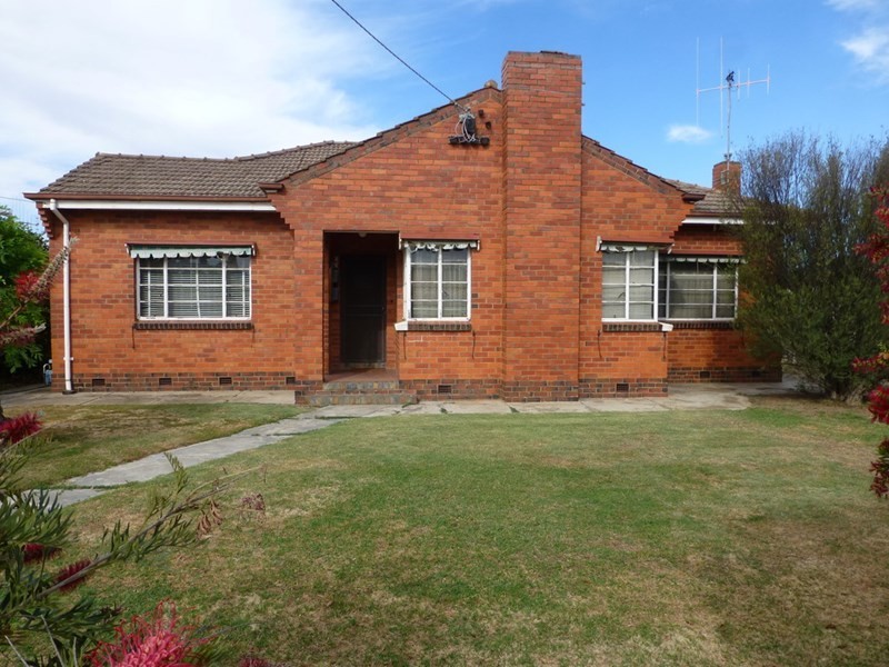 56 Hare Street, Echuca VIC 3564