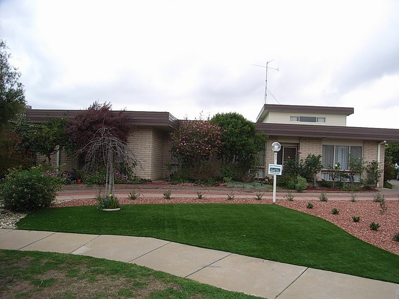 14 Rutley Crescent, Echuca VIC 3564