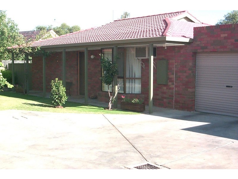 4/101 Crossen Street, Echuca VIC 3564