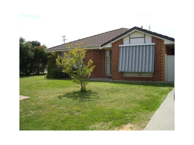 1 The Mews, Moama NSW 2731
