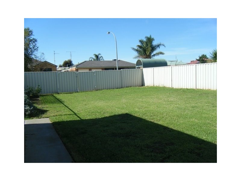 1 Aberdeen Way, Moama NSW 2731