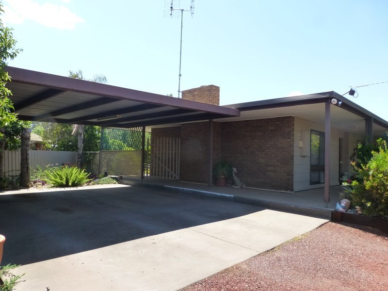 4 McIntosh Street, Echuca VIC 3564