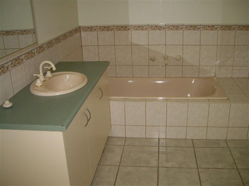 1/24 Bennett Court, Echuca VIC 3564