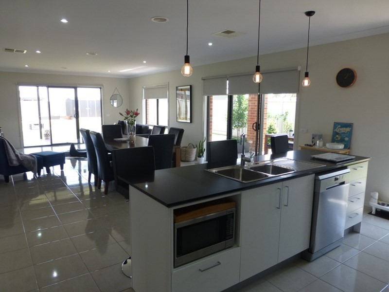 30 Kildare Avenue, Moama NSW 2731