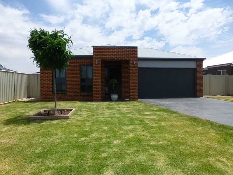 30 Kildare Avenue, Moama NSW 2731