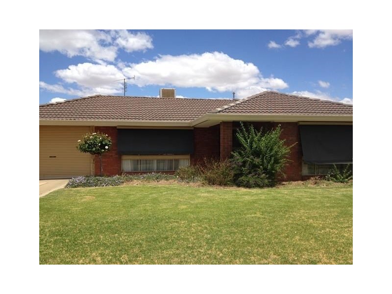 43 Regent Street, Moama NSW 2731