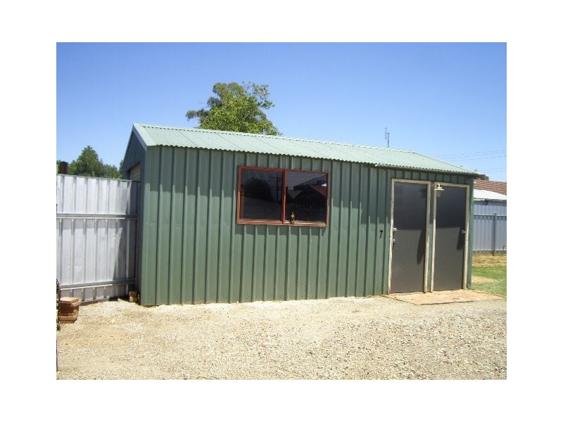 43 Regent Street, Moama NSW 2731