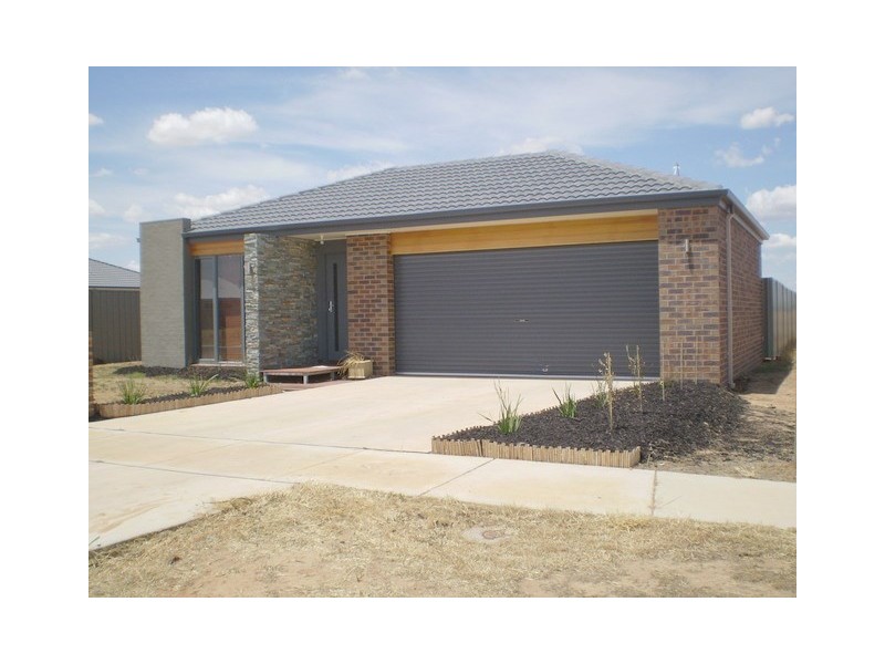 31 James Street, Echuca VIC 3564