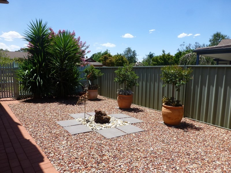 1/9 Pooley, Echuca VIC 3564