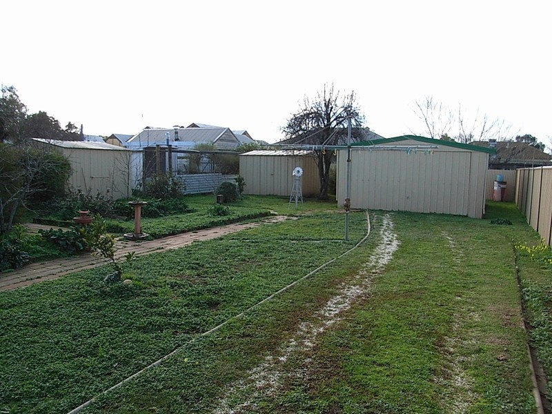 106 Hume Street, Echuca VIC 3564