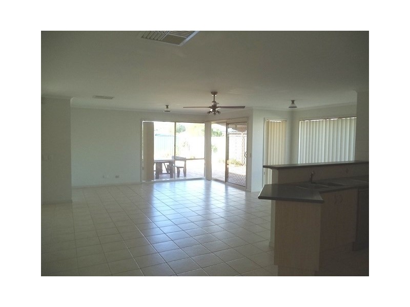 2 Woodlands Circuit, Echuca VIC 3564