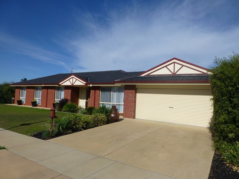 51 Jamieson Drive, Echuca VIC 3564