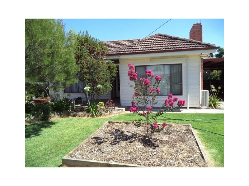 12 Porter Street, Moama NSW 2731