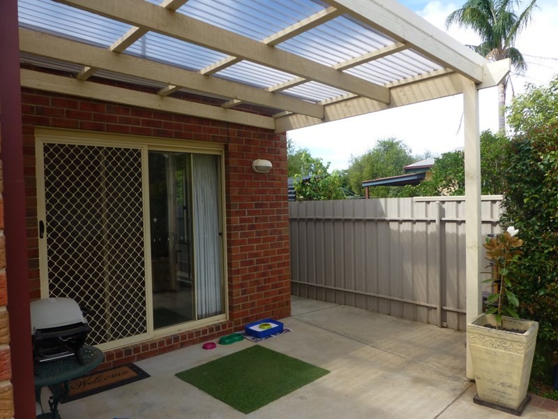 2-27 Council Street, Moama NSW 2731