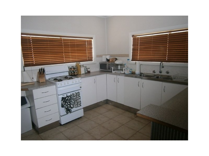 77 McKenzie Street, Echuca VIC 3564