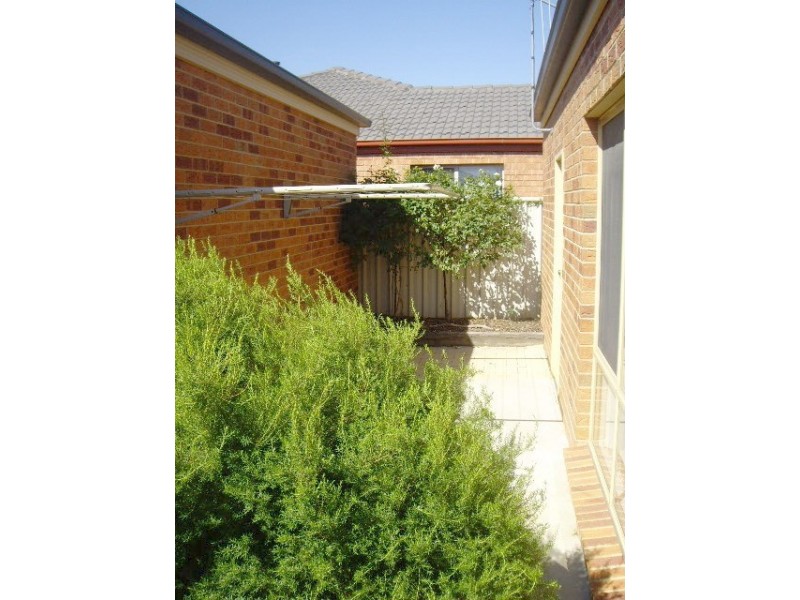 3/40 Bowen Street, Echuca VIC 3564