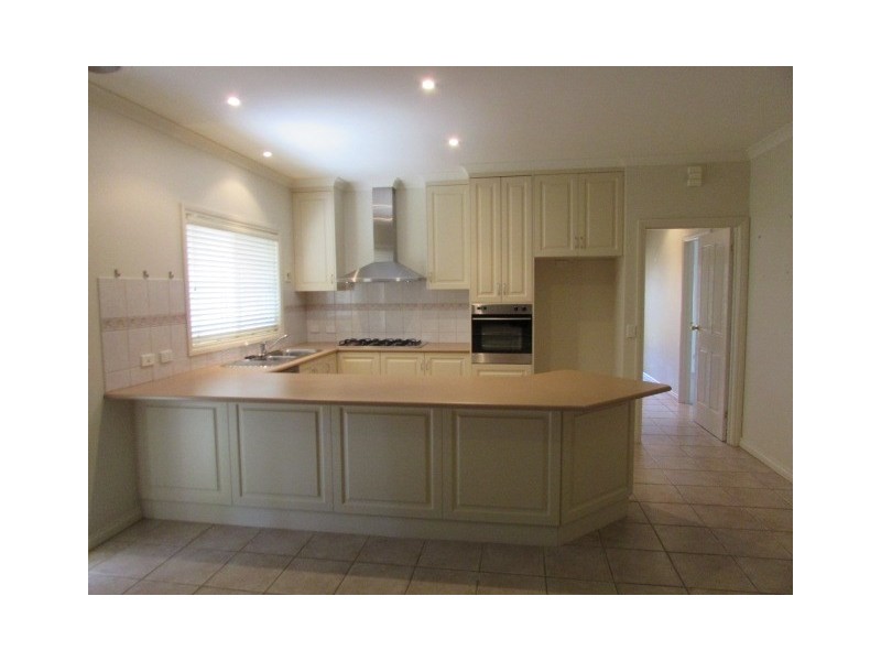 13 Orkney Court, Moama NSW 2731