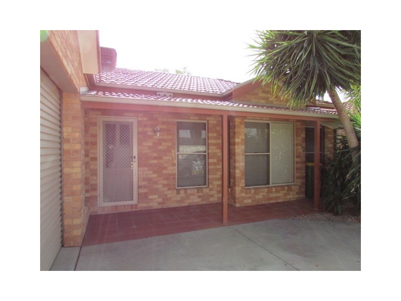 2/211 High Street, Echuca VIC 3564