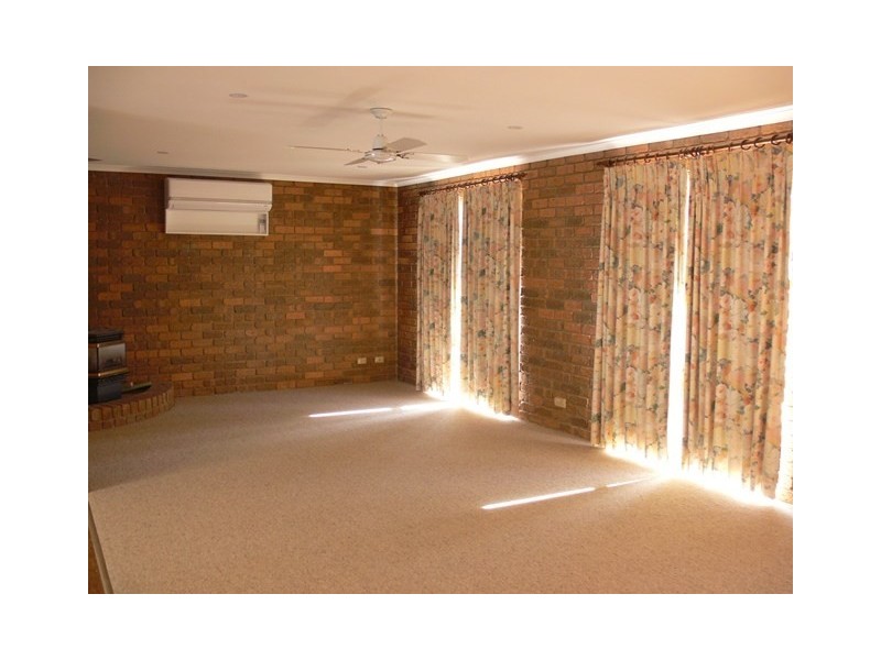 31 Lawson Drive, Moama NSW 2731