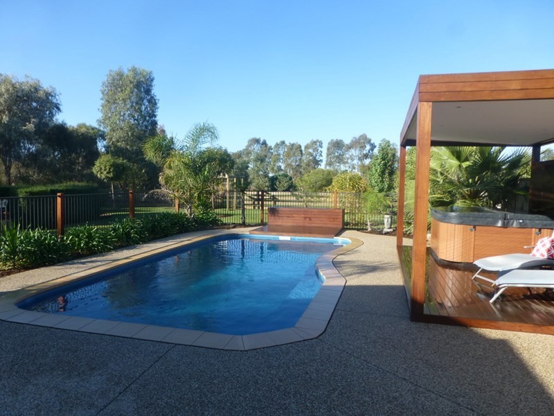 60 Scott Road, Echuca VIC 3564