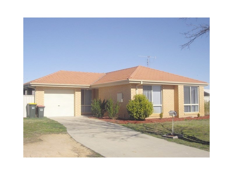 11 Callender Court, Moama NSW 2731