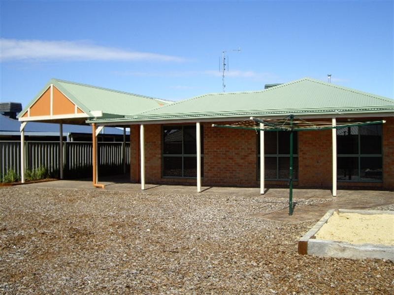 14 Pryor Street, Echuca VIC 3564