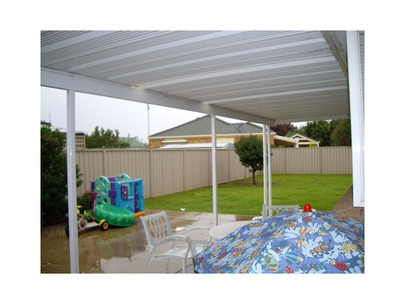 4 Genevieve Avenue, Echuca VIC 3564