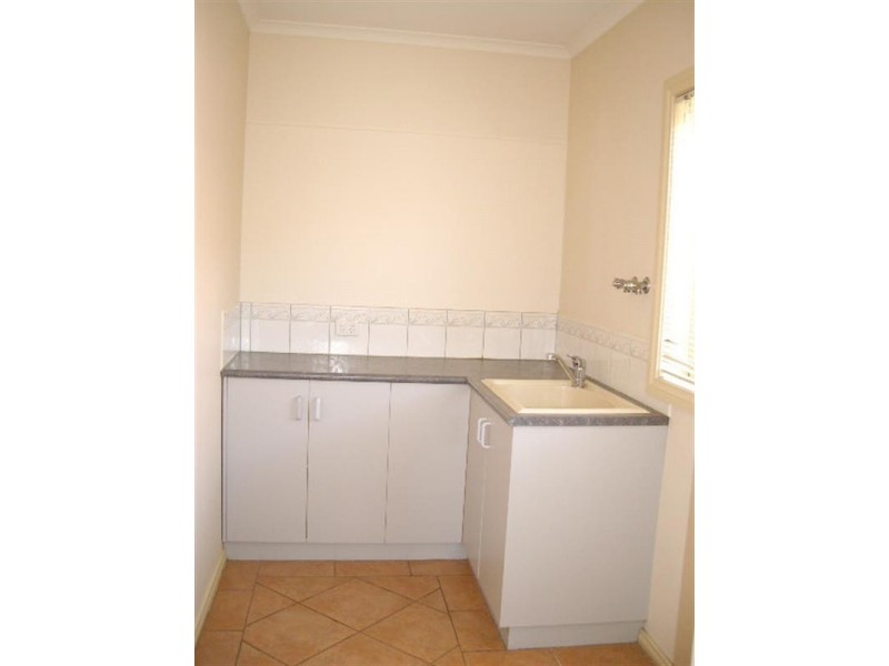 2/295 High Street, Echuca VIC 3564