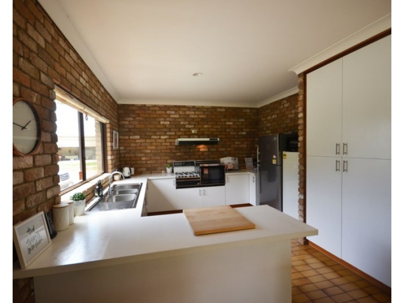 1095 Perricoota Road, Moama NSW 2731