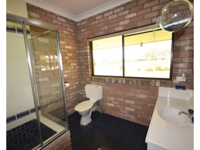 1095 Perricoota Road, Moama NSW 2731