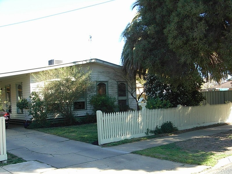 4 Ostram Court, Echuca VIC 3564