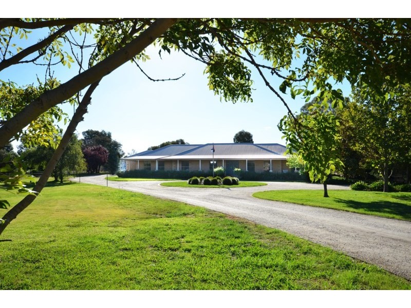 8 Tomara Court, Moama NSW 2731