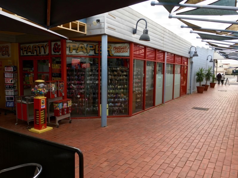 1 and 2/75 Nish Street, Echuca VIC 3564