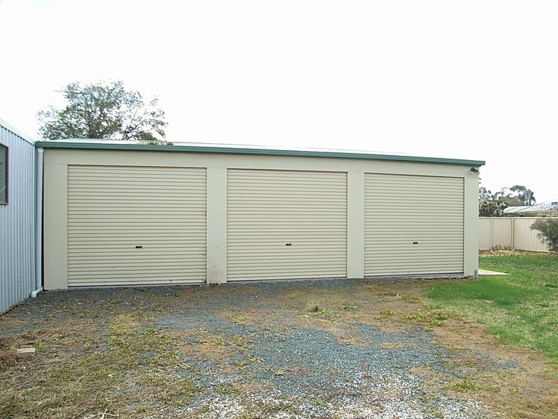 16 Kinsey Street, Moama NSW 2731