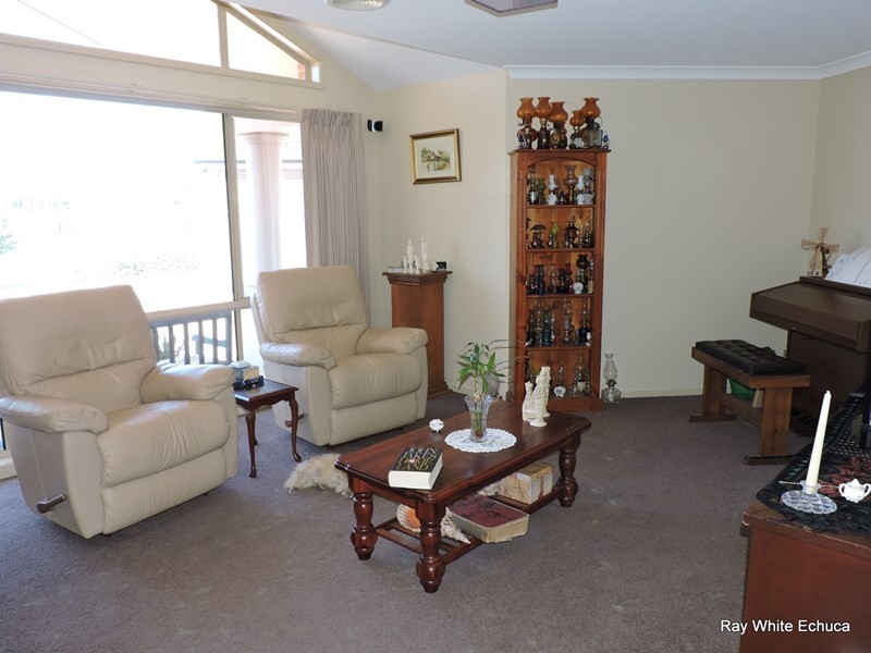 41 Declan Way, Echuca VIC 3564