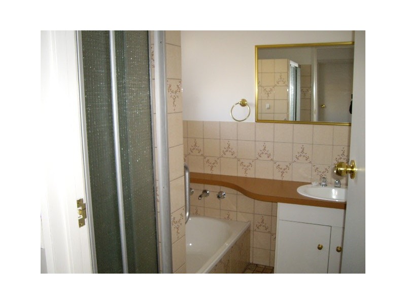 3/10 Bolton Street, Echuca VIC 3564