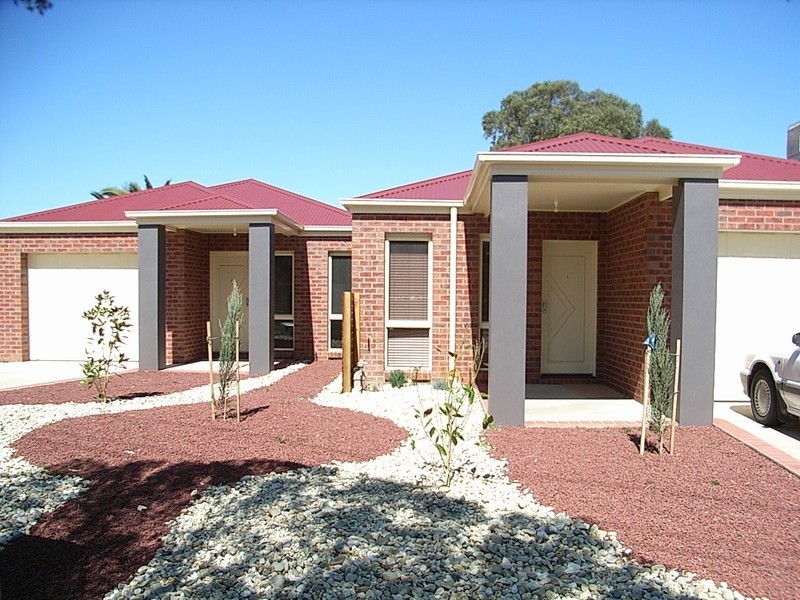 2/135 Goulburn Road, Echuca VIC 3564