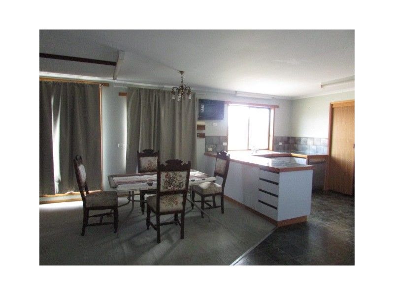 9 Meninya Street, Moama NSW 2731