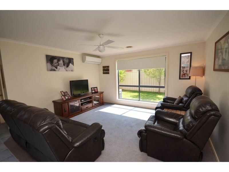 2 Pelican Place, Moama NSW 2731