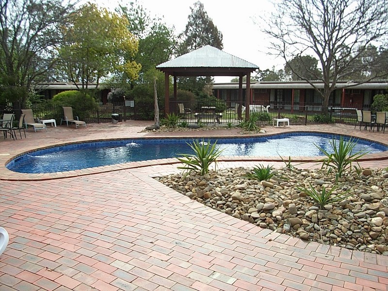 Motel Meninya Street, Moama NSW 2731