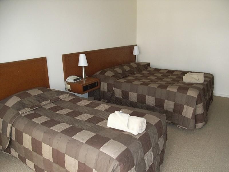 Motel Meninya Street, Moama NSW 2731