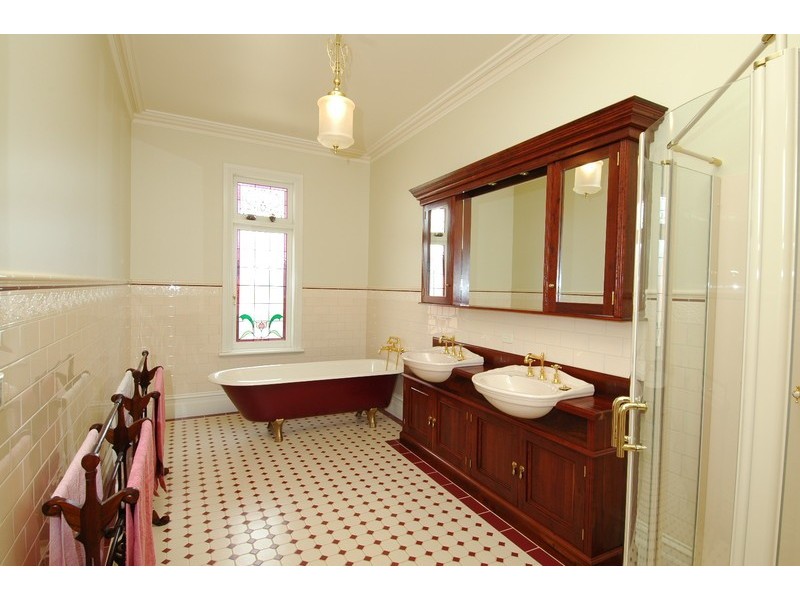 6 Fawkner Court, Echuca VIC 3564