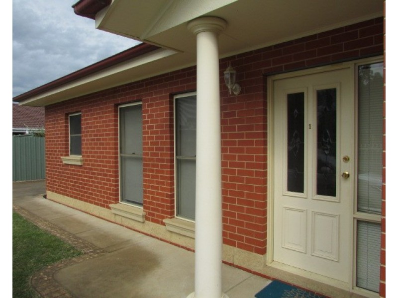 1/63-65 Sutton Street, Echuca VIC 3564