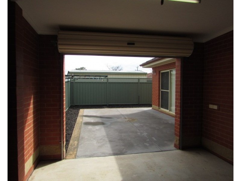 1/63-65 Sutton Street, Echuca VIC 3564