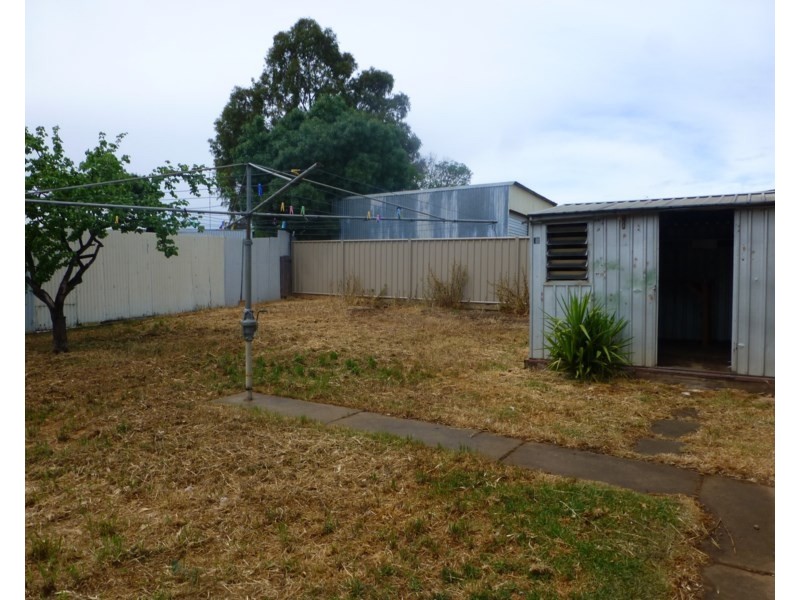 16 Garden Crescent, Echuca VIC 3564